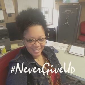 Meet your Posher, Latania